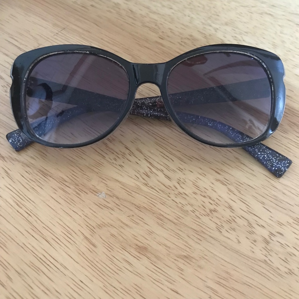 Betsey Johnson Women’s Black Glittered Sunglasses